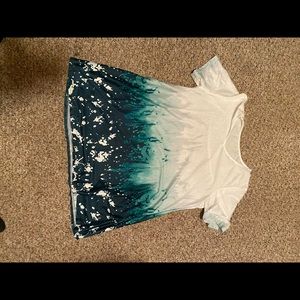 Beautiful like new shirt